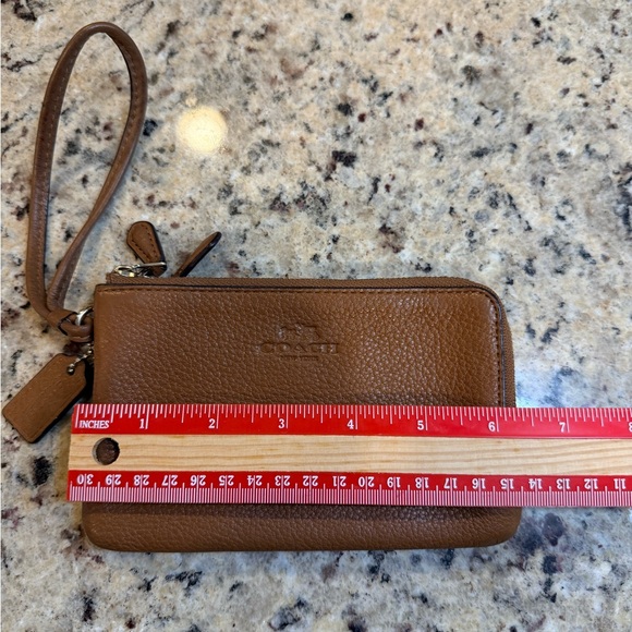 Coach Carmel Tan Leather Wristlet - Picture 3 of 6
